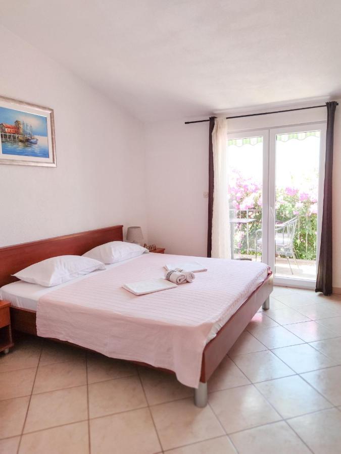 Apartments Kasalo Макарска Екстериор снимка