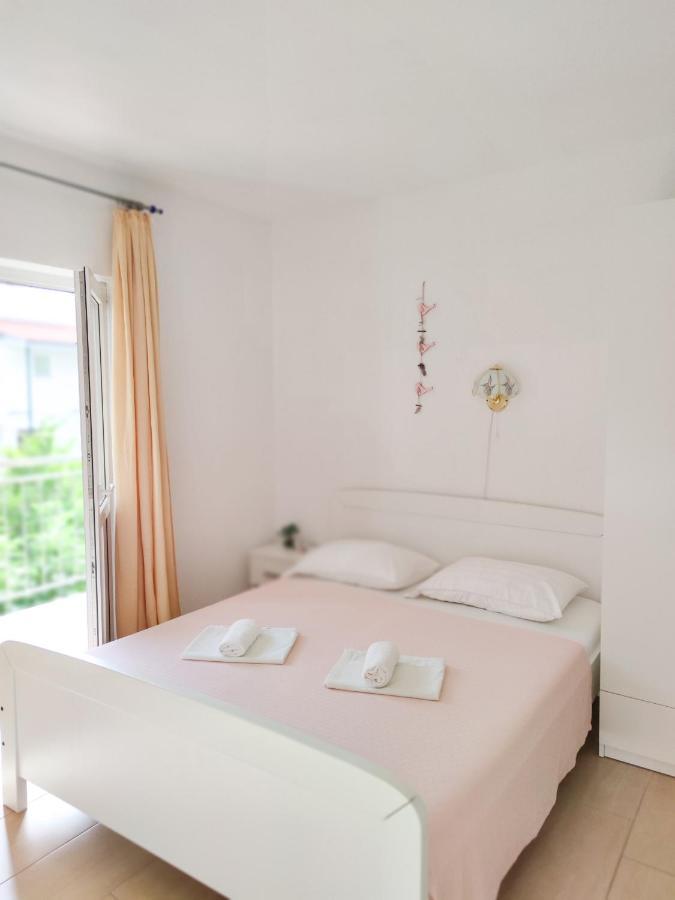 Apartments Kasalo Макарска Екстериор снимка